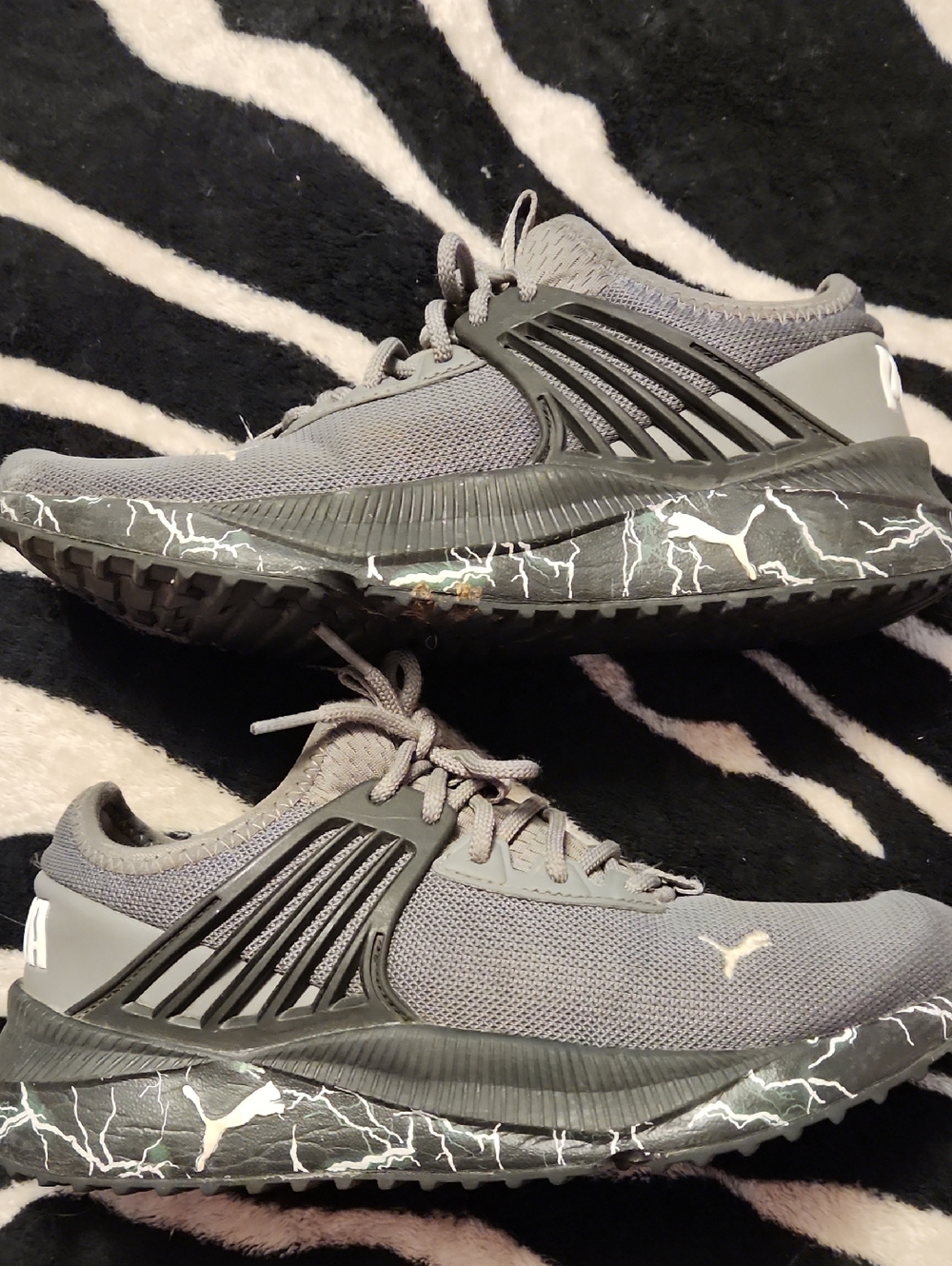 Puma Women's Gray and Black Athletic Sneakers with Lightning-Accent Midsole